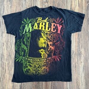 Bob Marley I’m So High, I Even Touch The Sky Cannabis Graphic Tee Shirt No Size